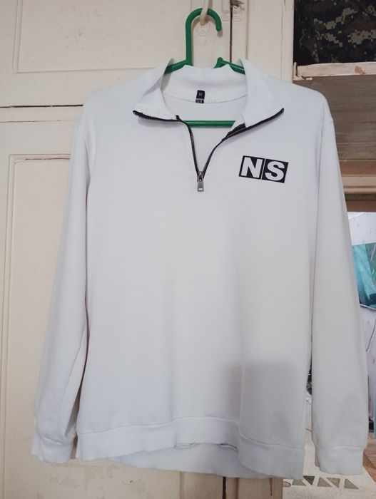 Белая рубашка,кофта