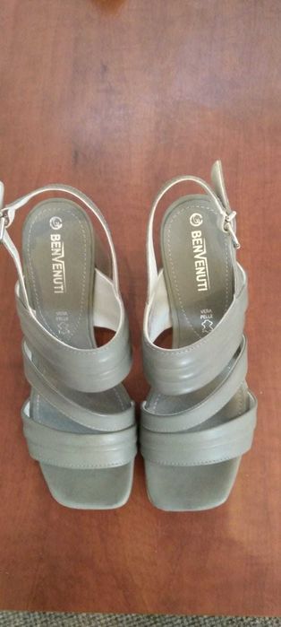 Sandale verzi Benvenuti