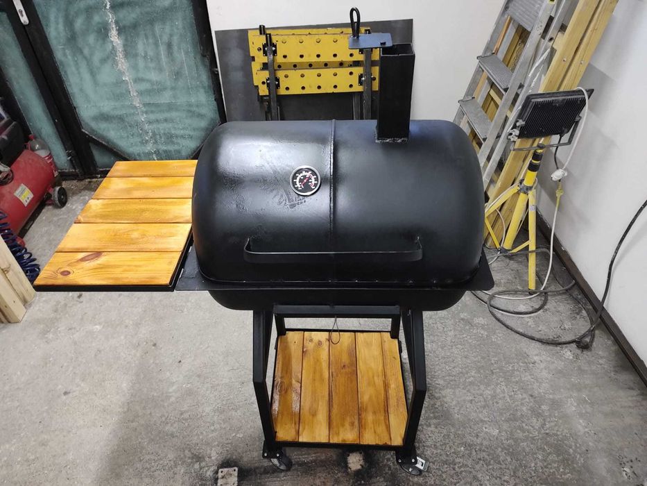 Gratar BBQ Smoker
