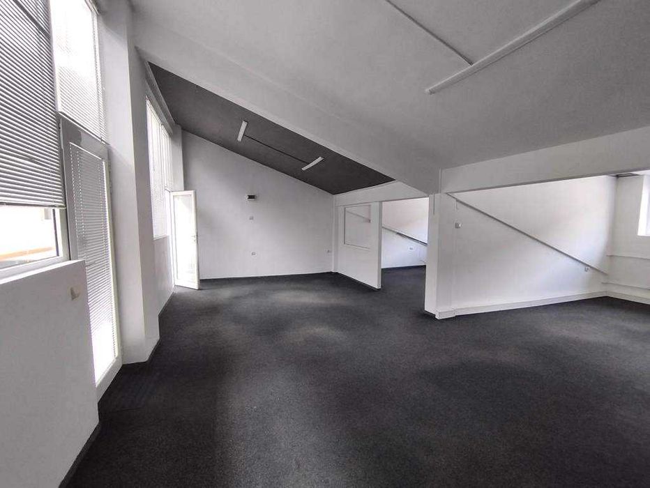 Дава се под наем Офис в София, Център - 70 кв.м за 673.2 € - Снимка #1