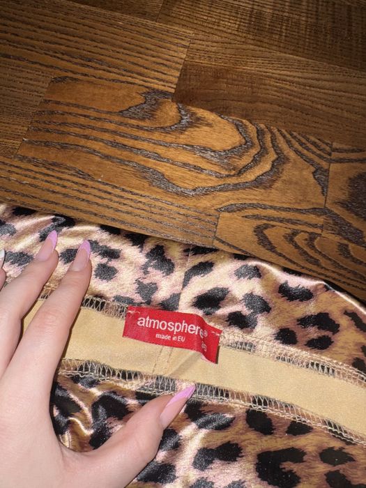 Colanți lucioși cu imprimeu leopard