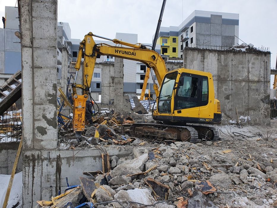 Мини экскаватор от 3 тн