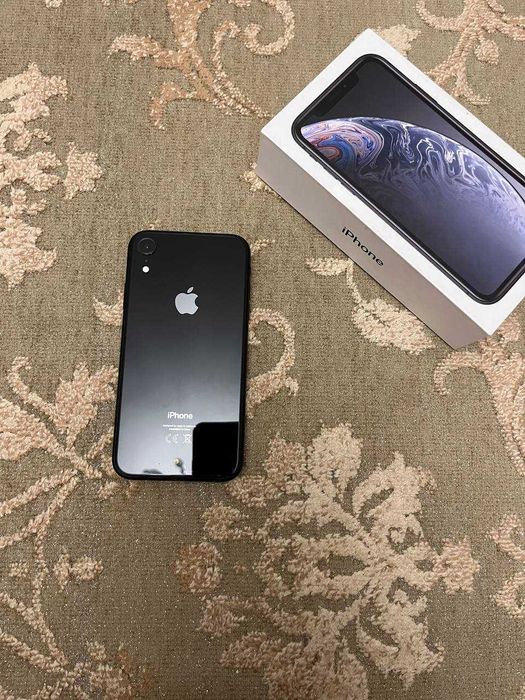 iPhone XR256 GB в отличном состоянии