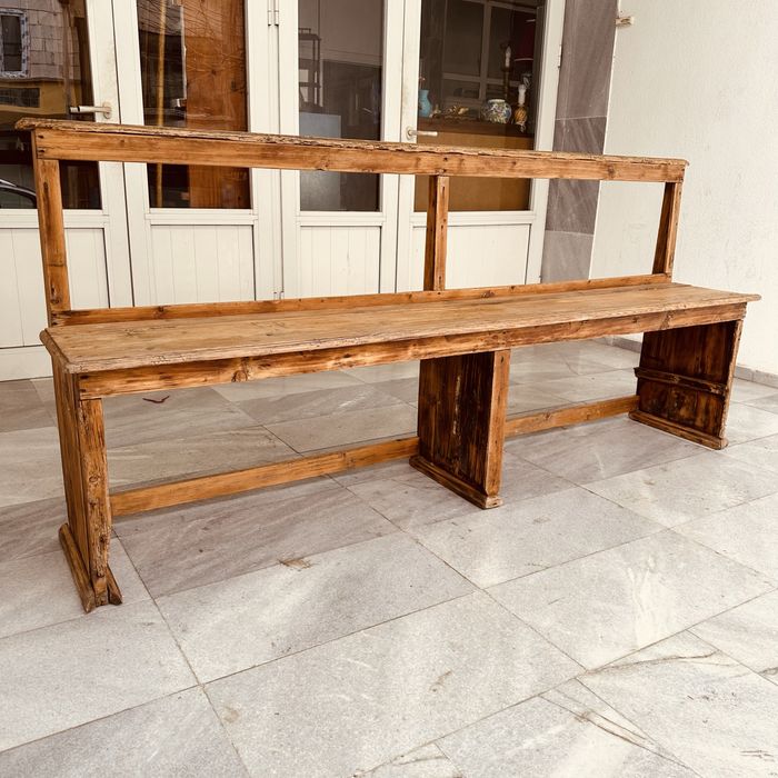 Антикварна италианска дървена пейка от края на Х|Х век