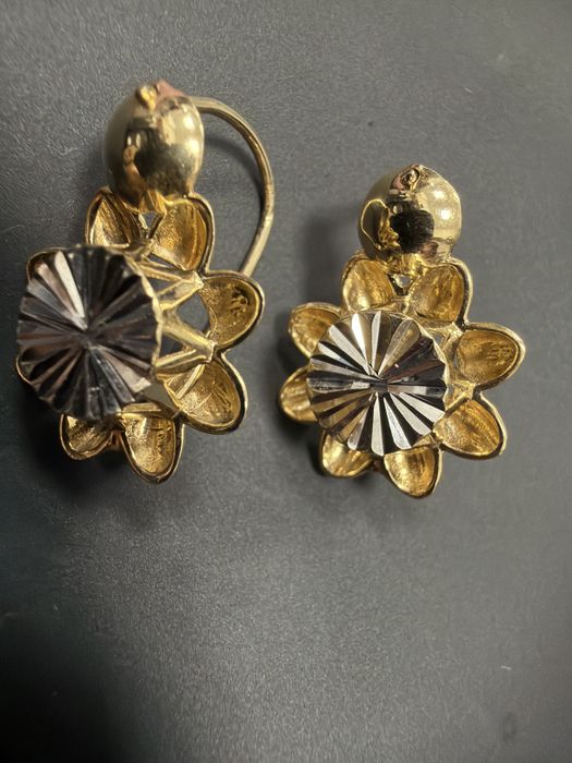 Златни обеци дамски