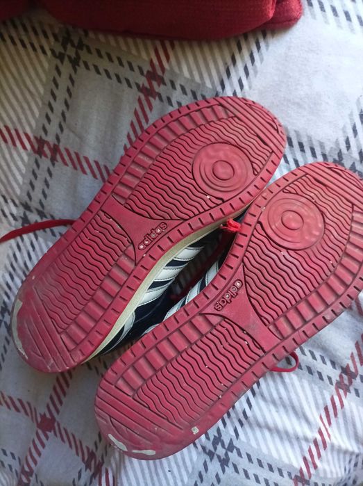 Маратонки Adidas