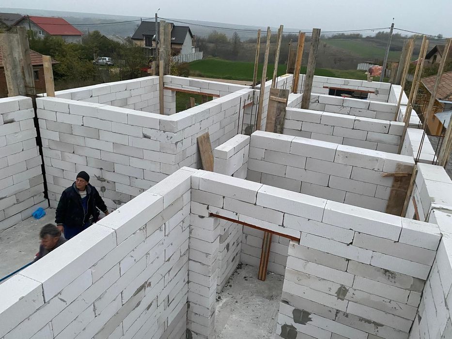 Firma de constructii