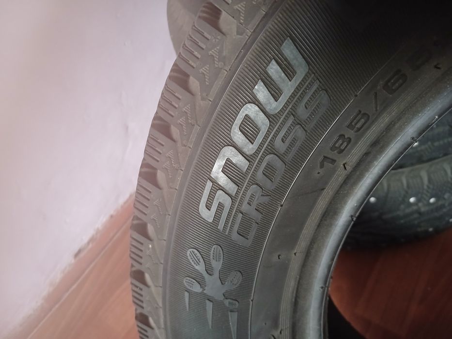 Продам резину зимню