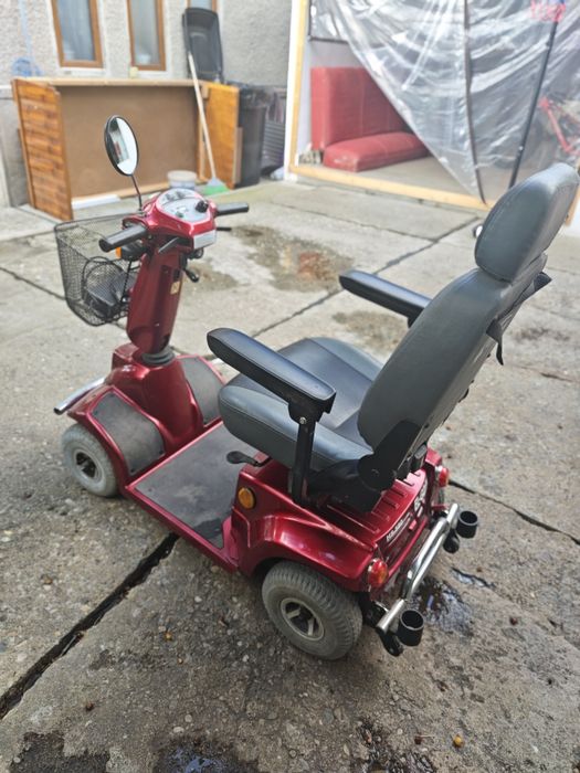 Scuter  electric varstnici