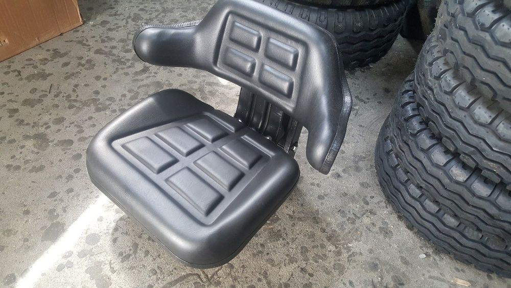 Scaun pentru tractoare este universal nou cu garantie livram oriunde