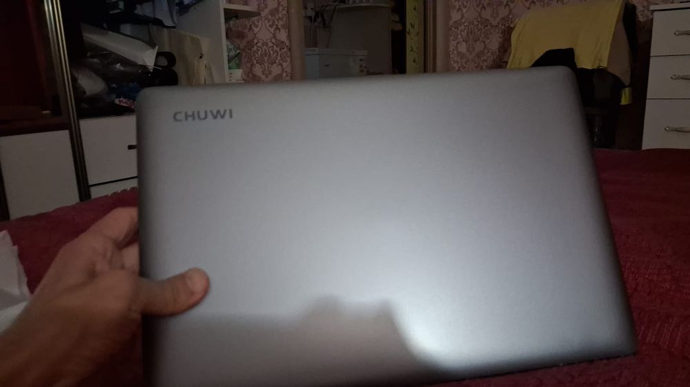 Продается новый ноутбук Chuwi HeroBook Pro