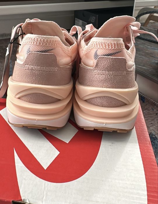 Pantofi Nike Waffle One