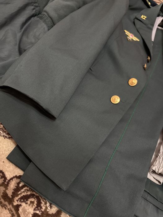 Форма одежда сатылады