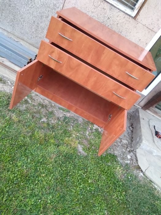 Comoda pentru televizor
