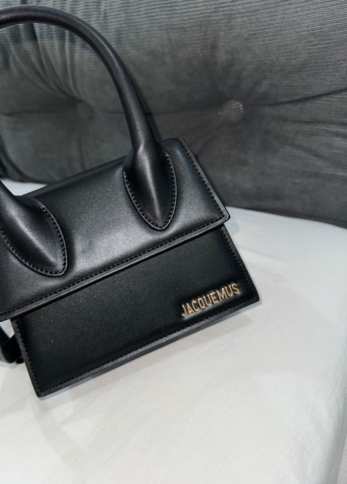 geanta jacquemus originala
