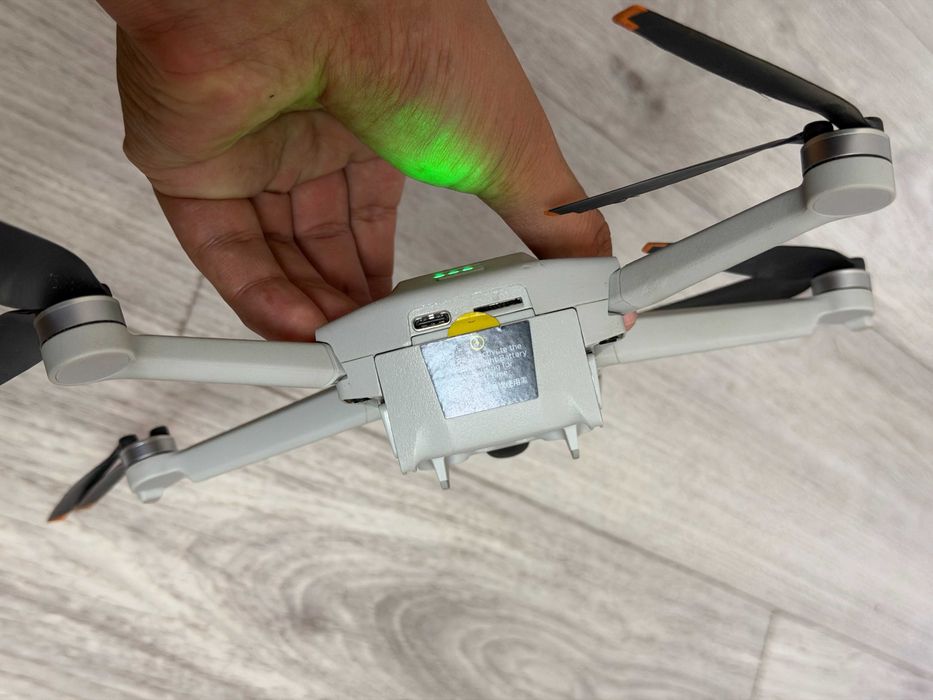 Дрон Dji mini 3 Pro с RC-пультом (с экраном)