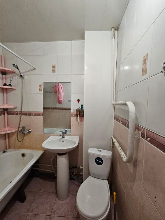Продаётся 2 комн на Циолковского