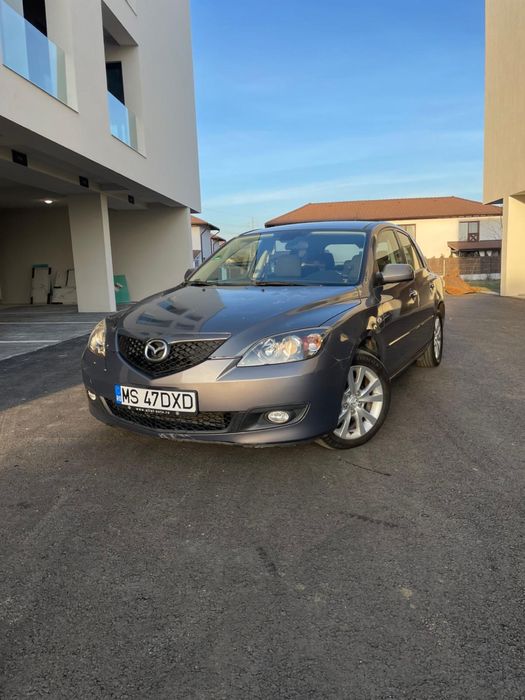 Mazda 3 1.6 hatchback