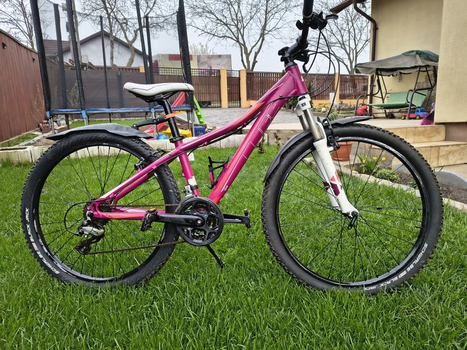 Bicicleta CUBE dama pe 26'