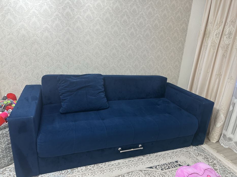Продам диван в хорошем состоянии