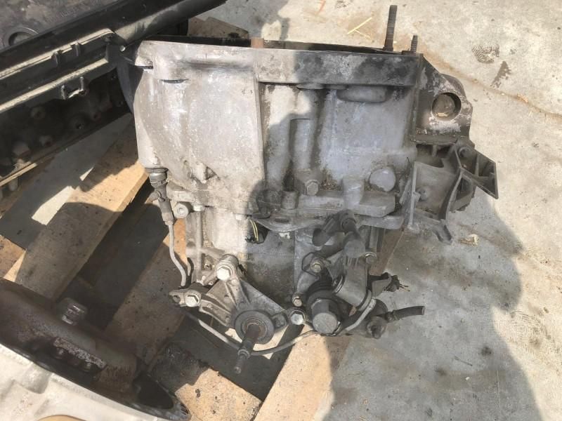 Cutie de viteze manuala 6 trepte Renault Megane 2 8200156391 1.9 dci