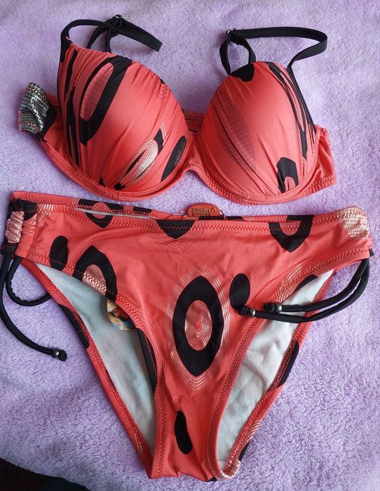 Купальники новые