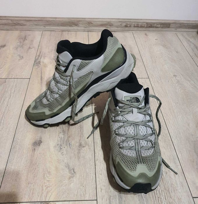 Туристически обувки The North Face