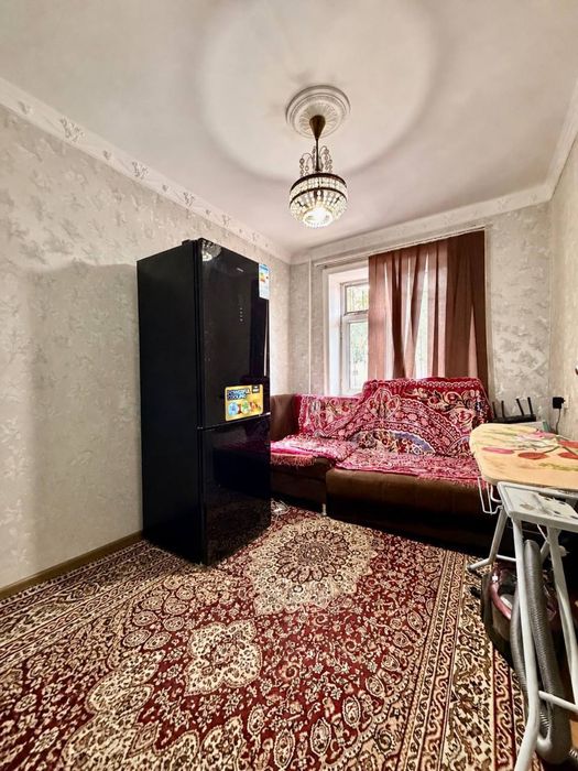 Продается 2-х комнатная квартира. БИЙ. Гостиница Саёхат