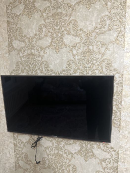 Продам телевизор