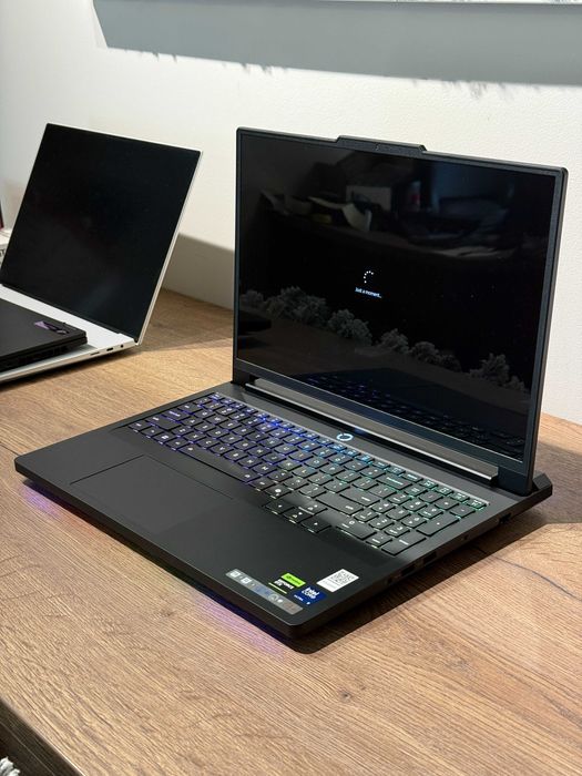 Laptop Gaming Lenovo Legion Pro 7 16" Ultra 9 275HX 32GB RTX 5080 2TB