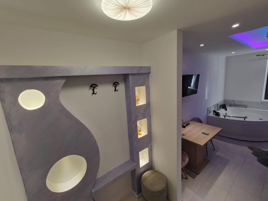 Luna Room regim hotelier jacuzzi