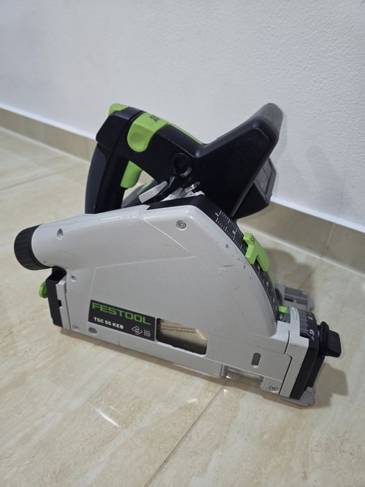 Fierastrau circular Festool cu doi acumulatori TSC 55 KEB