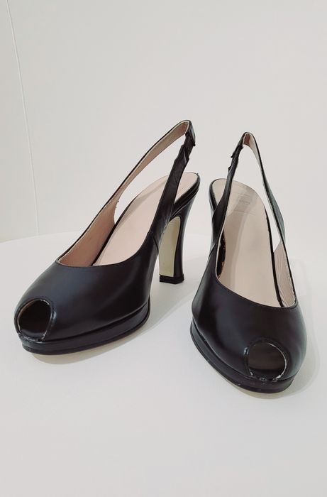 Sandale piele neagra marime 36