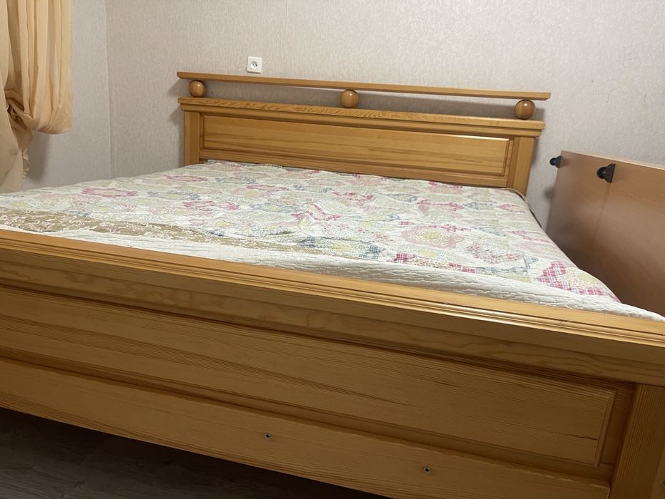 Продам кровать двуспальная