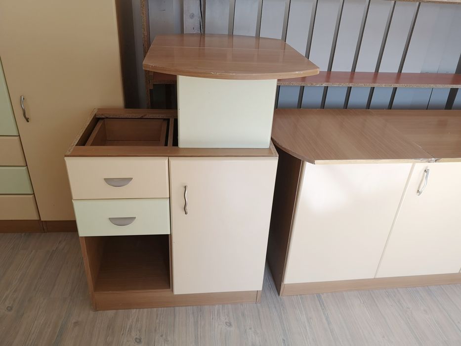 Цената е от ВАС Мебели за детска стая спалня гардероб шкаф бюро легло