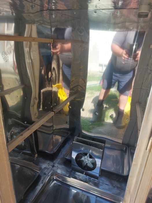 Продам коптильню .