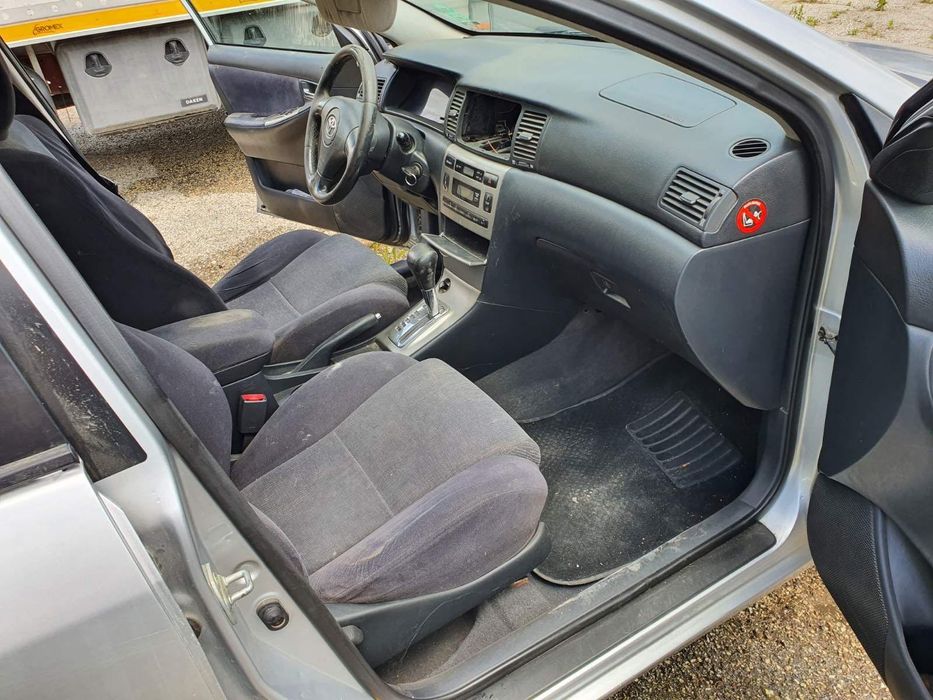 НА ЧАСТИ! Toyota Corolla 1.6  VVT-I 2003