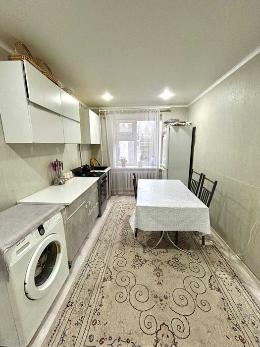 Продаётся 2 комн квартира