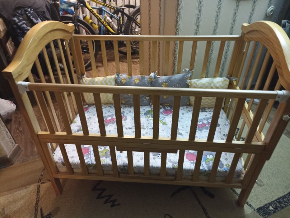 Манеж детский продам