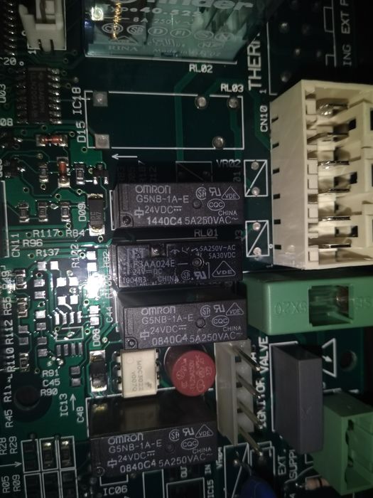 Dezmembrez centrală Ariston,Motan,Ferroli, Viessmann