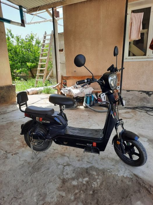 Электроскутер Sk8.   ОБМЕН