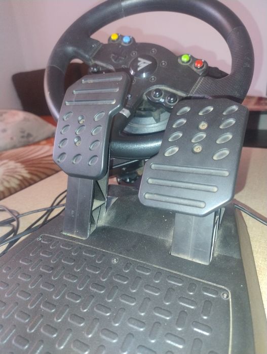 Volan Thrustmaster Ferrari 458 Spider + Pedale (Xbox / PC)