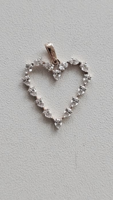 Золотая подвеска