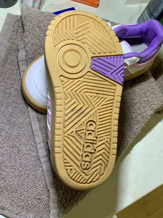 Адидас маратонки детски / перфектни / 26 номер