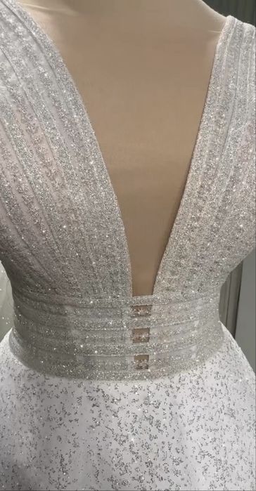 Rochie de mireasa A-line