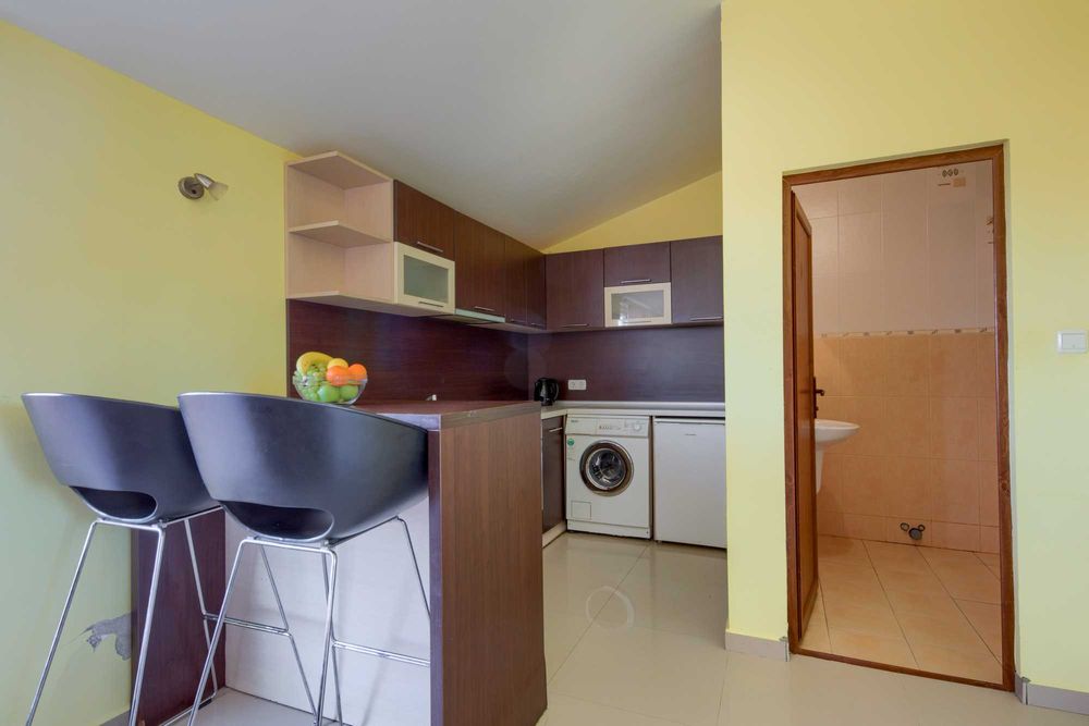 Дава се под наем Двустаен апартамент в Несебър - 65 кв.м за 273.87 € - Снимка #4