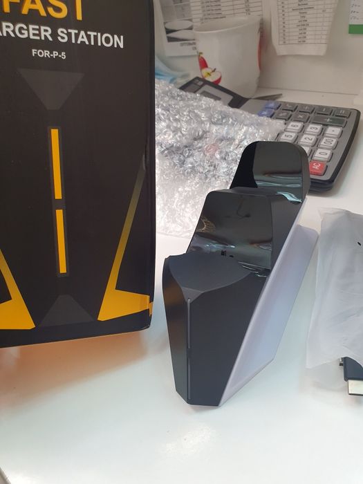 Ps5 Dual sense . Зрядная док-станция для двух контроллеров PS5, быстра
