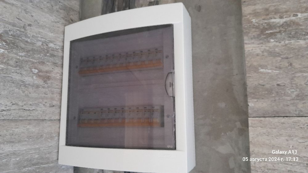 Электрик со стажем более 17 лет