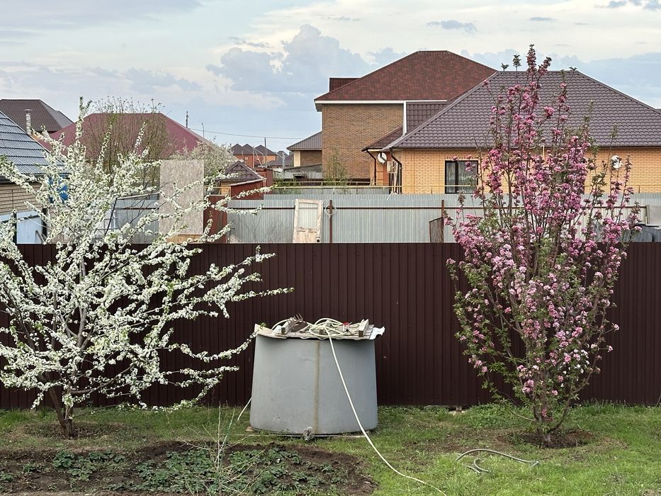 Продам  трехуровневый коттедж