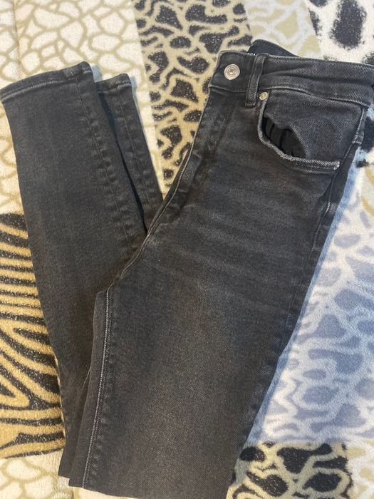 Черни дънки ZARA